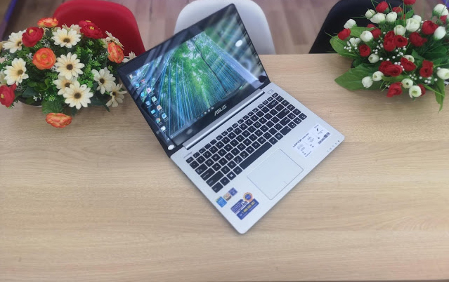 Laptop Asus S400CA I3 3217/ Ram 4G/ SSD 120G/ màn 14 cảm ứng